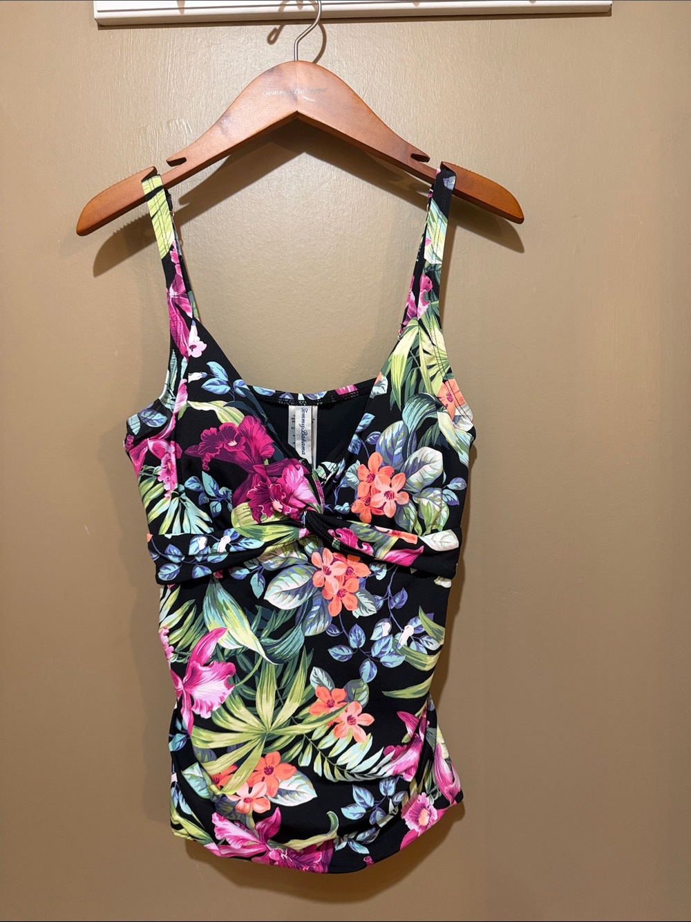 Tommy Bahama Coastal Gardens UW OTS Tankini - SS100334